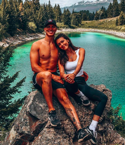 Traveling Couple Takes Zaca on the Go!