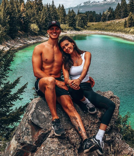 Traveling Couple Takes Zaca on the Go! - Zaca